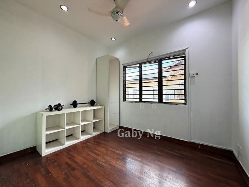 Rumah Berkembar untuk Dijual di Sungai Long (Bandar Sungai Long) - Gaby Ng - Interior - PropertyGuru.com.my
