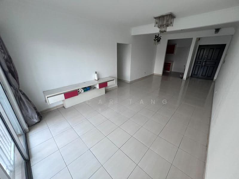 Condominium for Sale at Villa Makmur - Oscar Tang - Living Room - PropertyGuru.com.my