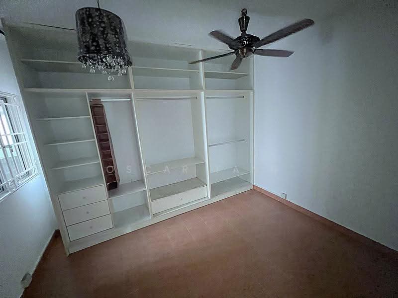 Condominium for Sale at Villa Makmur - Oscar Tang - Bedroom - PropertyGuru.com.my