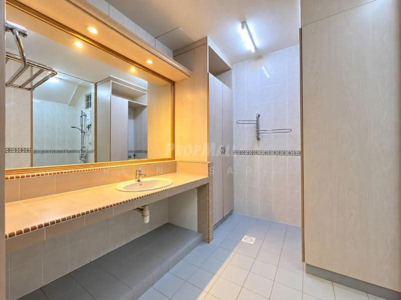 1.5-storey Terraced House for Sale in Usj 2 (Subang Jaya) - Reena Sarif - Bathroom - PropertyGuru.com.my