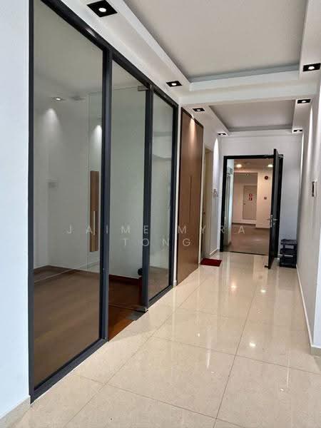 Condominium for Rent at Bay 21 - Jaime Myra Tong - Corridor - PropertyGuru.com.my