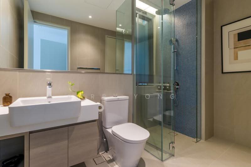 Service Residence for Sale at ViiA Residences - Barry Yong - Bathroom - PropertyGuru.com.my