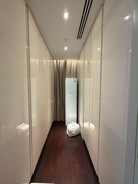 Kediaman Servis untuk Dijual di Pavilion Suites - Lewis Tam - Corridor - PropertyGuru.com.my