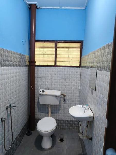 2-storey Terraced House for Sale in Taman Melawati (Ulu Kelang) - Natira Sulaiman - Bathroom - PropertyGuru.com.my