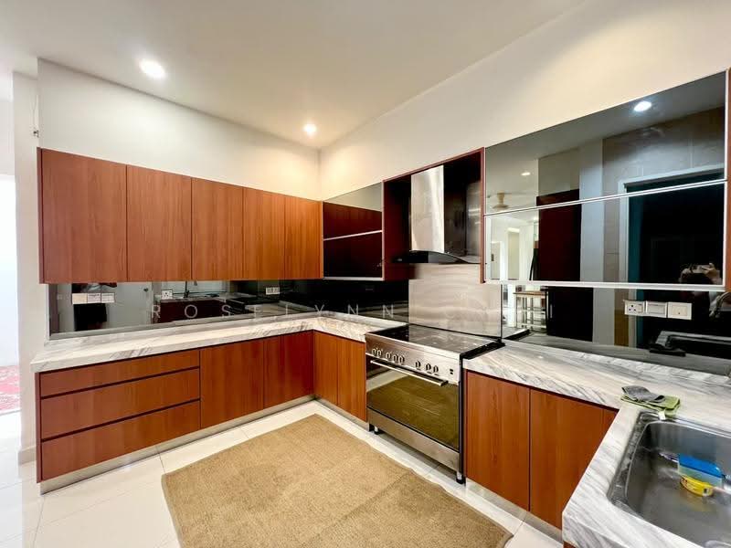 Semi-Detached House for Rent in East Ledang (Iskandar Puteri (Nusajaya)) - Roselynn Chai - Kitchen - PropertyGuru.com.my