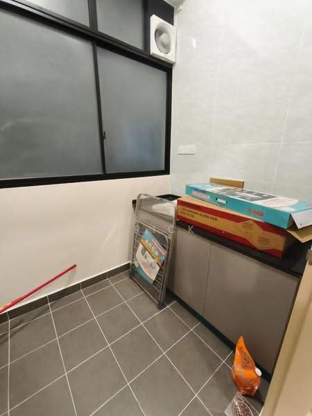 Kondominium untuk Disewa di Granito - Derrick . - Interior - PropertyGuru.com.my