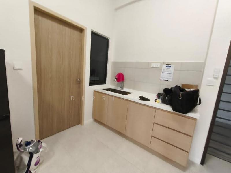 Kondominium untuk Disewa di Granito - Derrick . - Interior - PropertyGuru.com.my
