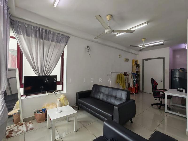 Kondominium untuk Dijual di Rafflesia - Azli Ibrahim - Living Room - PropertyGuru.com.my