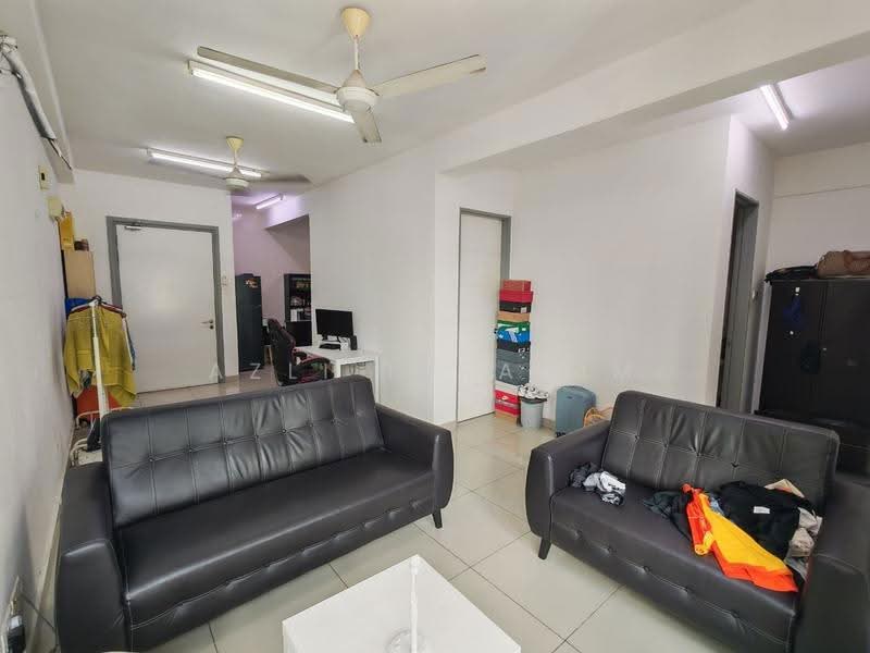 Kondominium untuk Dijual di Rafflesia - Azli Ibrahim - Living Room - PropertyGuru.com.my
