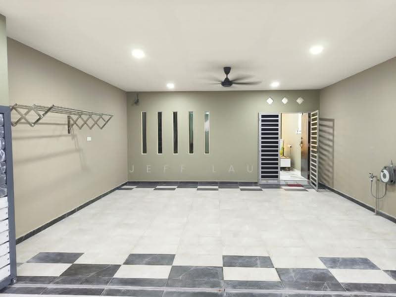 2-storey Terraced House for Rent in Raja Uda (Butterworth) - Jeff Lau - Entrance - PropertyGuru.com.my