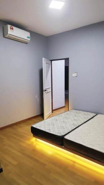 Semi-Detached House for Sale in Taman Nusa Bestari (Iskandar Puteri (Nusajaya)) - Kinki Teow - Bedroom - PropertyGuru.com.my