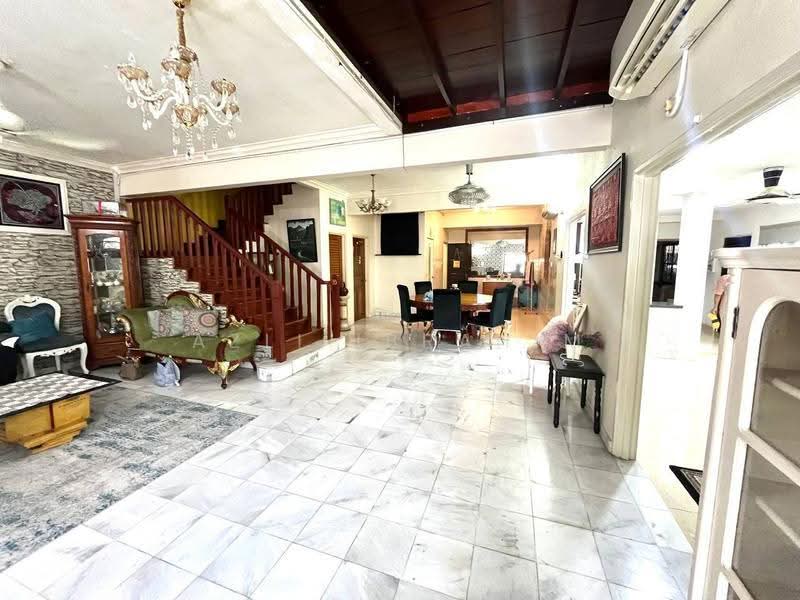 Terraced House for Sale in Alam Damai (Cheras) - Azli Ibrahim - Living Room - PropertyGuru.com.my