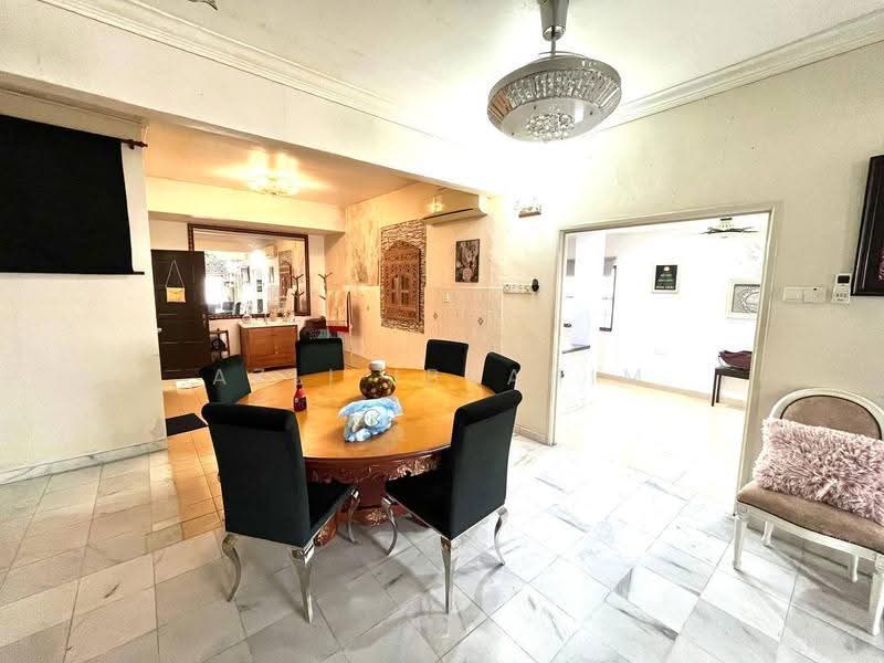 Terraced House for Sale in Alam Damai (Cheras) - Azli Ibrahim - Dining Room - PropertyGuru.com.my
