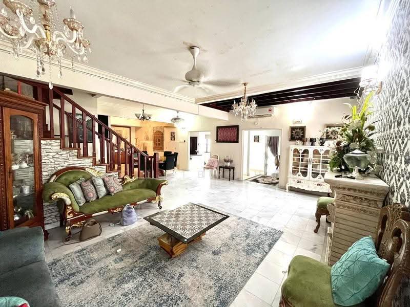 Terraced House for Sale in Alam Damai (Cheras) - Azli Ibrahim - Living Room - PropertyGuru.com.my