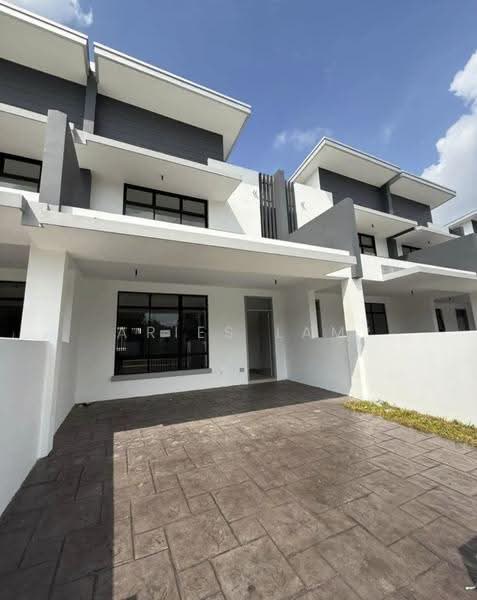 2-storey Terraced House for Rent in Taman Molek (Johor Bahru) - Aries Lam - PropertyGuru.com.my