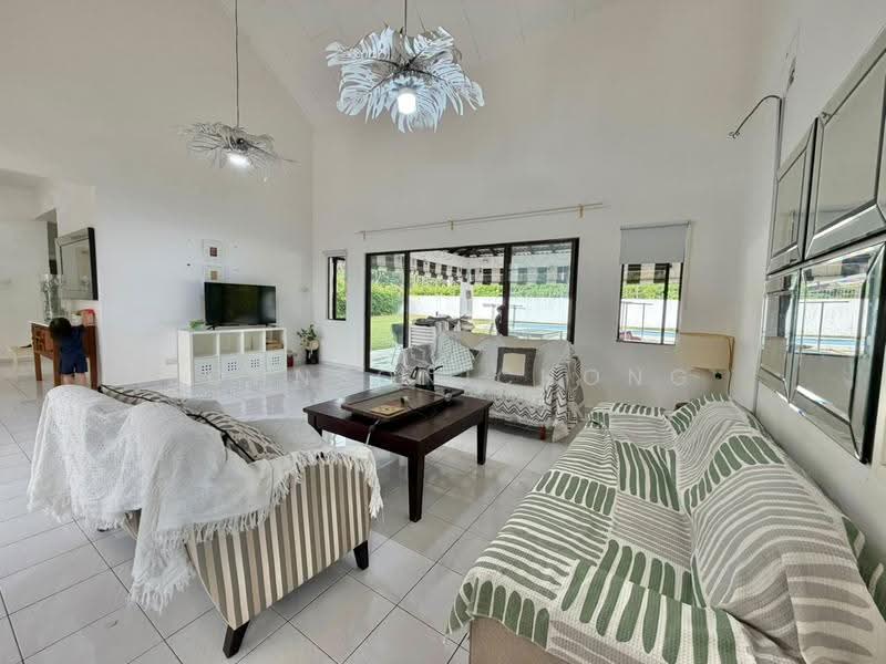 Rumah Banglo untuk Disewa di Leisure Farm (Gelang Patah) - Johnson Chong - Living Room - PropertyGuru.com.my