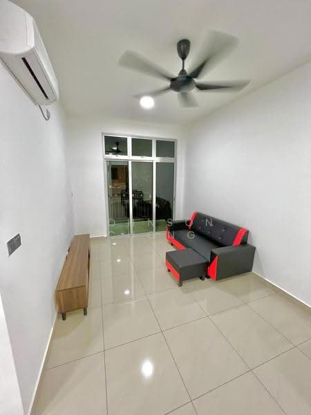 Kediaman Servis untuk Dijual di SKS Habitat - Johnson Chong - Living Room - PropertyGuru.com.my