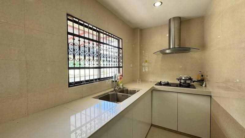 Rumah Banglo untuk Dijual di Taman Rinting (Masai) - Sammi Hoo - PropertyGuru.com.my