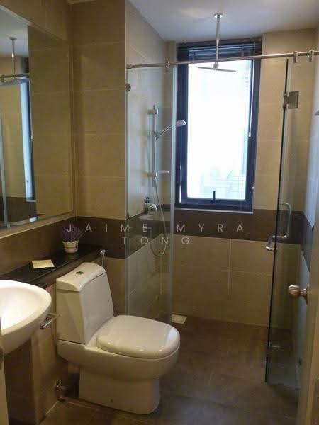Kondominium untuk Dijual di The Peak Vista - Jaime Myra Tong - Bathroom - PropertyGuru.com.my