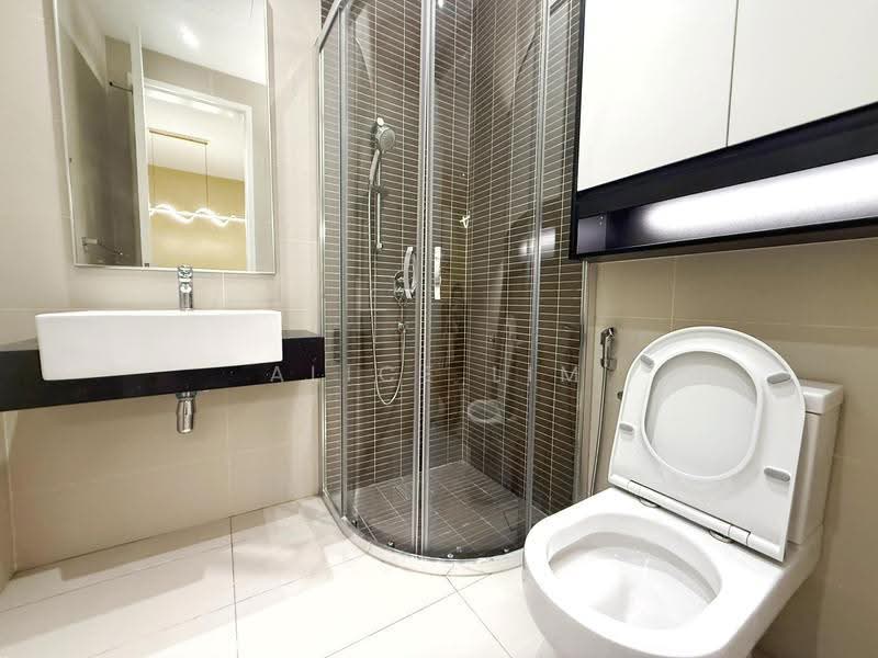 Kediaman Servis untuk Disewa di The Sentral Suites - Alice Lim - Bathroom - PropertyGuru.com.my