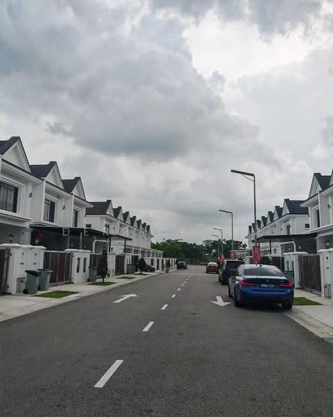 Rumah Teres 2-Tingkat untuk Dijual di Bandar Seri Alam (Masai) - Derrick Lim - PropertyGuru.com.my