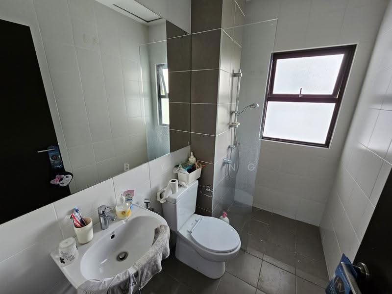Rumah Berkembar untuk Dijual di Jade Hills (Kajang) - Bryan Ng - PropertyGuru.com.my