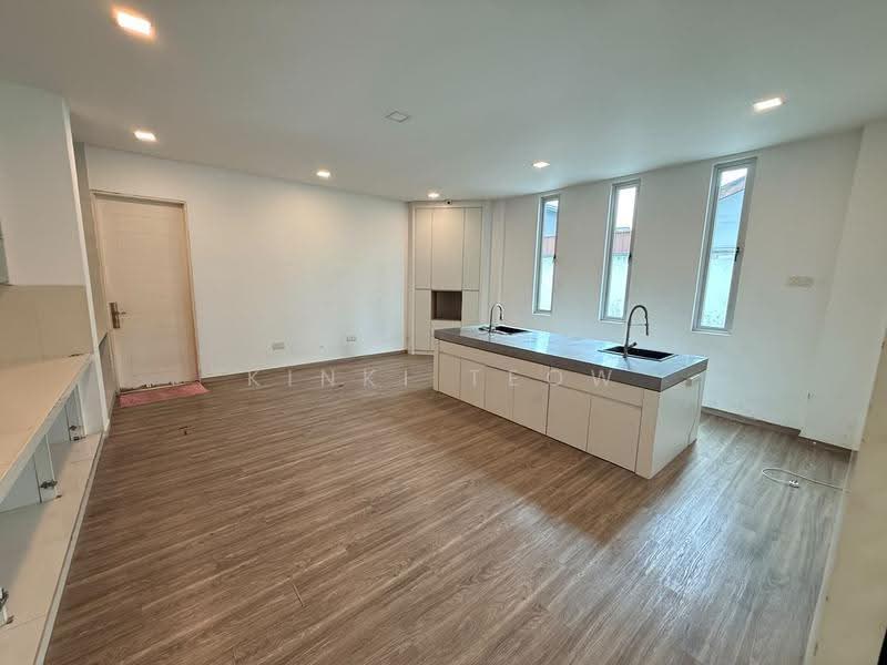 Bungalow House for Sale in Taman Kebun Teh (Johor Bahru) - Kinki Teow - PropertyGuru.com.my