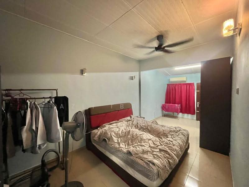 2-storey Terraced House for Sale in Cheras (Selangor) - Azli Ibrahim - Bedroom - PropertyGuru.com.my