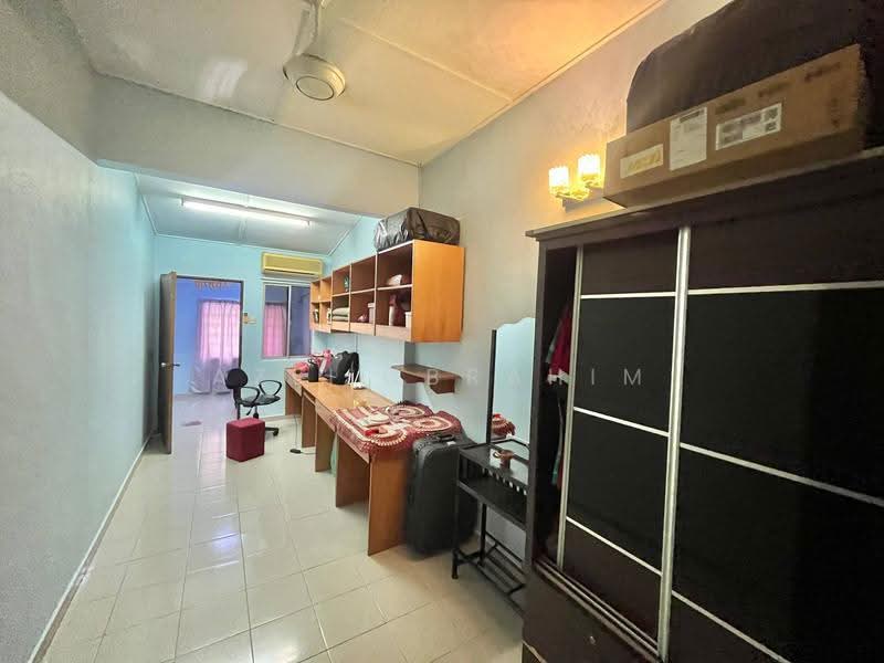 2-storey Terraced House for Sale in Cheras (Selangor) - Azli Ibrahim - Interior - PropertyGuru.com.my
