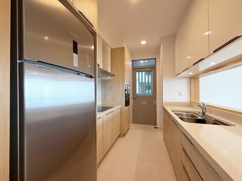 Service Residence for Sale at Southern Marina Residences - Lywen Thye - Kitchen - PropertyGuru.com.my