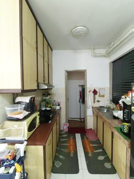 Apartment for Sale at Vista Pinggiran Apartment - Amzar Faiz - PropertyGuru.com.my