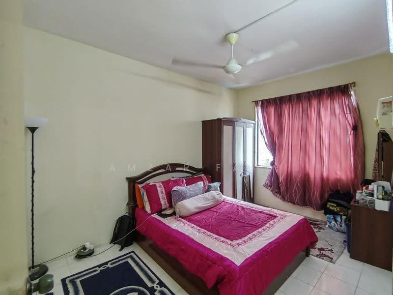 Apartment for Sale at Vista Pinggiran Apartment - Amzar Faiz - PropertyGuru.com.my