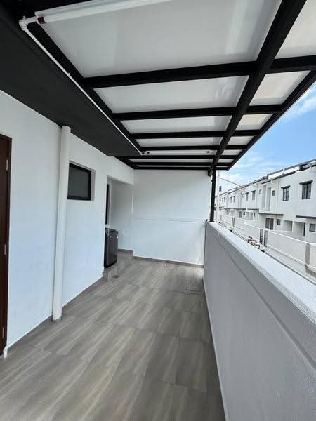 2-storey Terraced House for Rent in Seremban (Negeri Sembilan) - Ding Jodie - Balcony - PropertyGuru.com.my