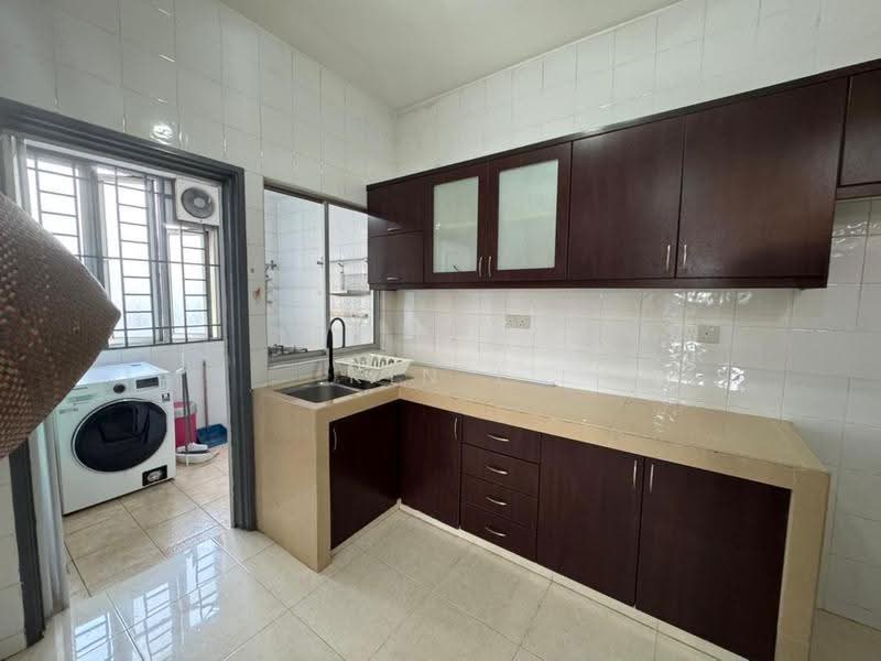 Condominium for Sale at Platinum Hill PV 6 - Kin L - Kitchen - PropertyGuru.com.my