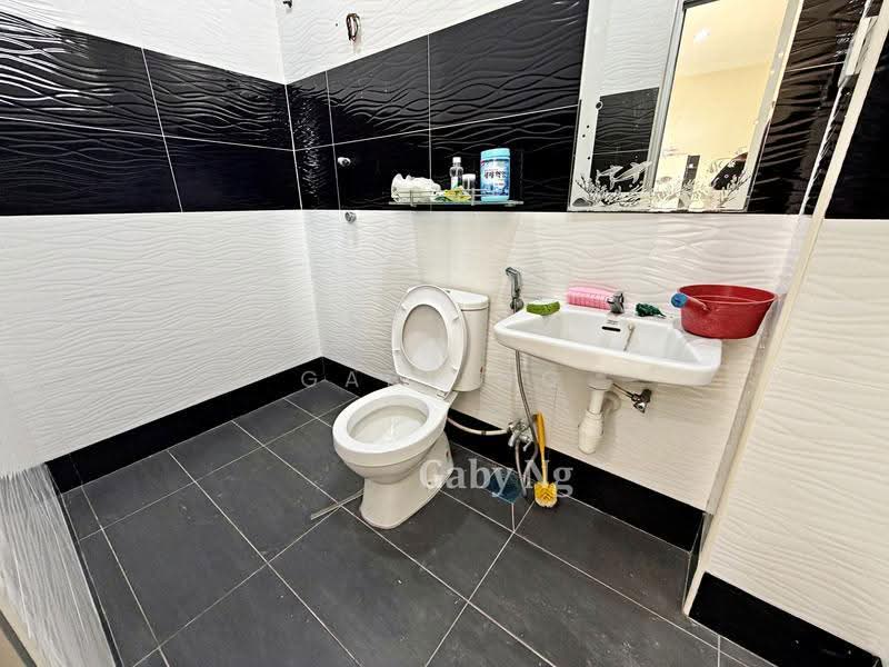 2-storey Terraced House for Sale in Bandar Mahkota Cheras (Cheras) - Gaby Ng - Bathroom - PropertyGuru.com.my