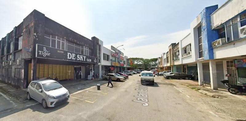 Shop / Office for Rent in Seksyen U5 (Shah Alam) - Tabber Tan - Exterior - PropertyGuru.com.my