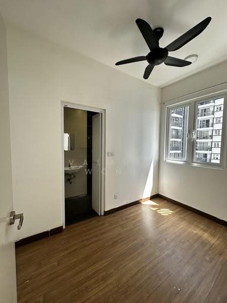 Service Residence for Rent at Pinnacle Sri Petaling - Valarie Wong - Bathroom - PropertyGuru.com.my