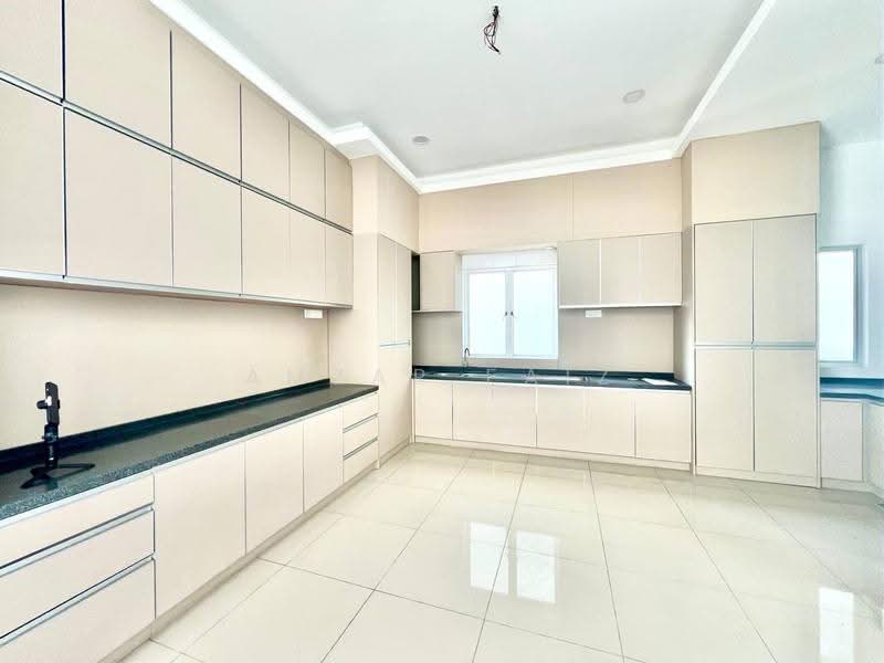 Condominium for Sale at Seri Tijanni - Amzar Faiz - PropertyGuru.com.my
