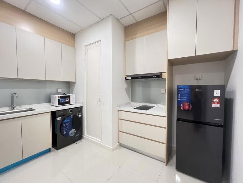 Service Residence for Rent at Edelweiss @ Tropicana Gardens - Esther Lim - Kitchen - PropertyGuru.com.my