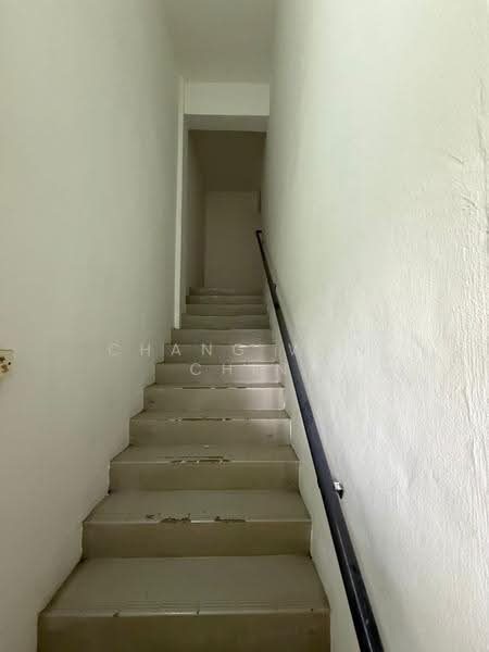 Terrace Factory for Sale in Kawasan Perindustrian Mount Austin (Tebrau) - Chang Wan Chin - Corridor - PropertyGuru.com.my