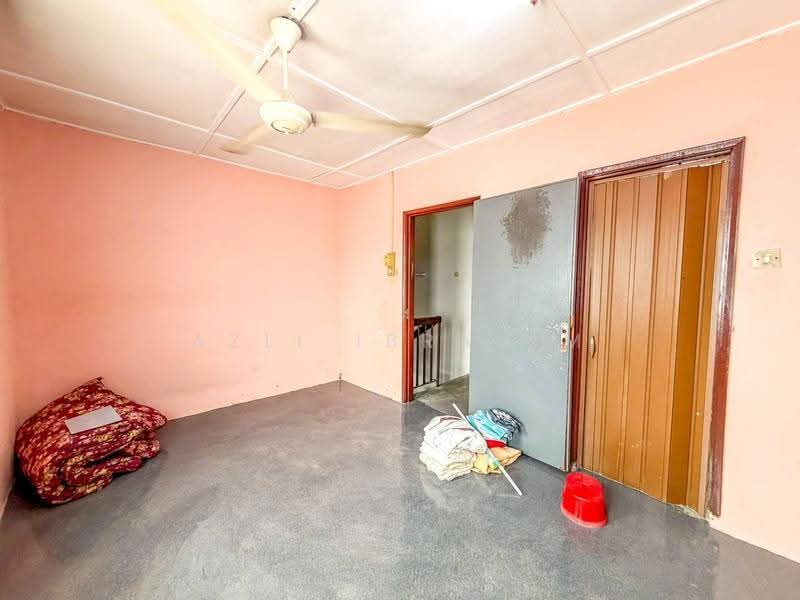 2-storey Terraced House for Sale in Taman Kantan Permai (Kajang) - Azli Ibrahim - Interior - PropertyGuru.com.my