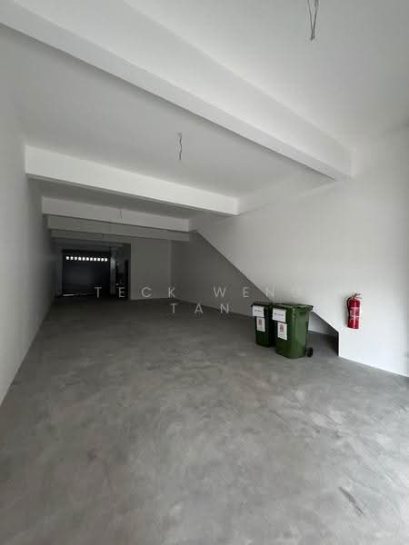 Shop / Office for Rent in Bandar Rimbayu (Telok Panglima Garang) - Teck Weng Tan - Interior - PropertyGuru.com.my