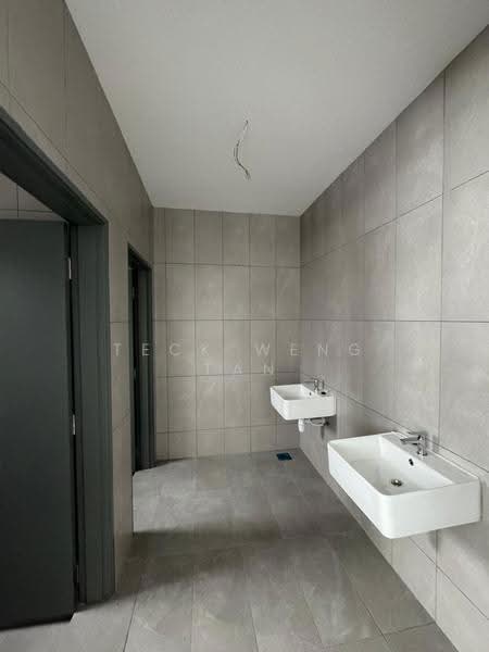 Shop / Office for Rent in Bandar Rimbayu (Telok Panglima Garang) - Teck Weng Tan - Bathroom - PropertyGuru.com.my