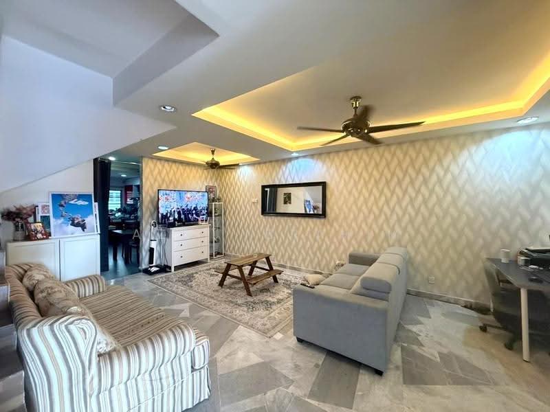 2-storey Terraced House for Sale in Bandar Bukit Puchong (Puchong) - Azli Ibrahim - Living Room - PropertyGuru.com.my