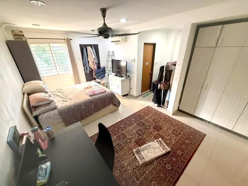2-storey Terraced House for Sale in Bandar Bukit Puchong (Puchong) - Azli Ibrahim - Bedroom - PropertyGuru.com.my