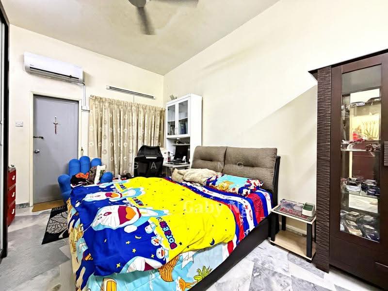 Semi-Detached House for Sale in Taman Cheras Perdana (Cheras) - Gaby Ng - Bedroom - PropertyGuru.com.my