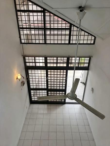 1.5-storey Terraced House for Sale in Taman Molek (Johor Bahru) - Jameson Choo - Interior - PropertyGuru.com.my