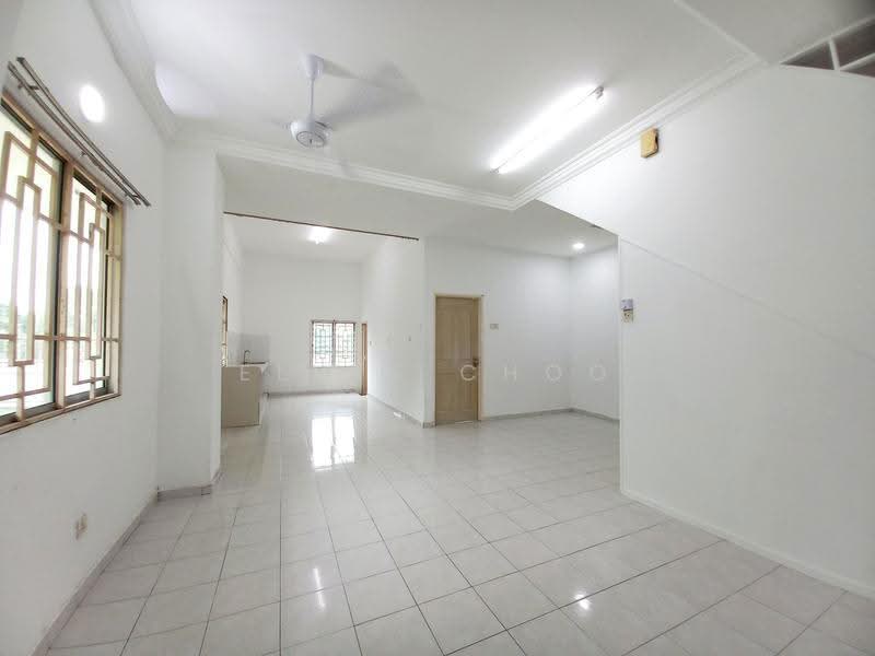 2-storey Terraced House for Sale in Batu Maung (Penang) - Elvin Choo - Living Room - PropertyGuru.com.my