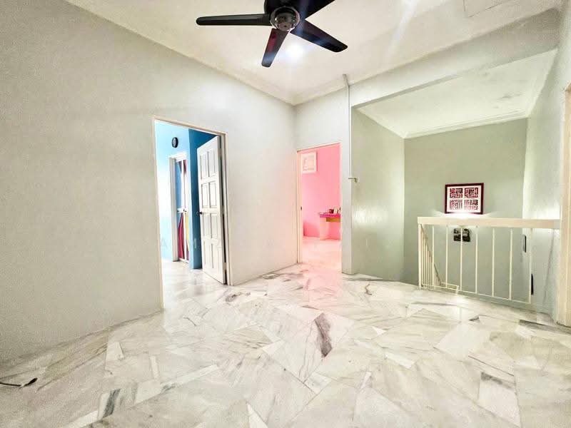 2-storey Terraced House for Sale in Taman Rakan (Kajang) - Amzar Faiz - PropertyGuru.com.my