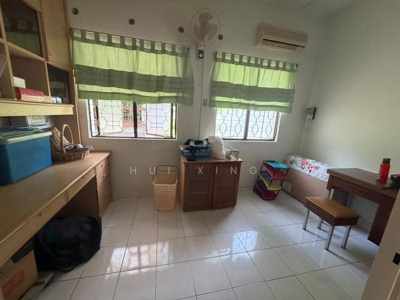 Rumah Banglo untuk Dijual di Tanjung Bungah (Penang) - Hui Xing - Study - PropertyGuru.com.my